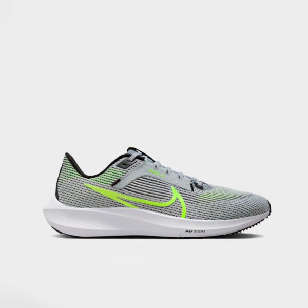 Nike Pegasus 40