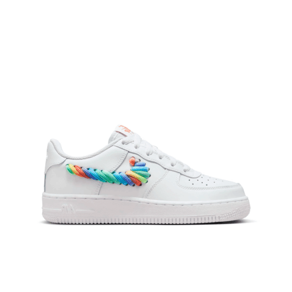 Nike Air Force 1 LV8