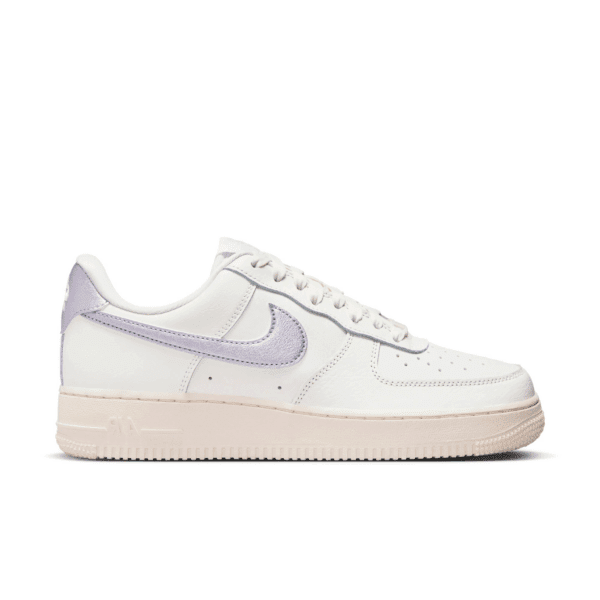 Nike Air Force 1 '07